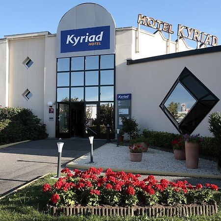 Kyriad Limoges Sud - Feytiat Bagian luar foto