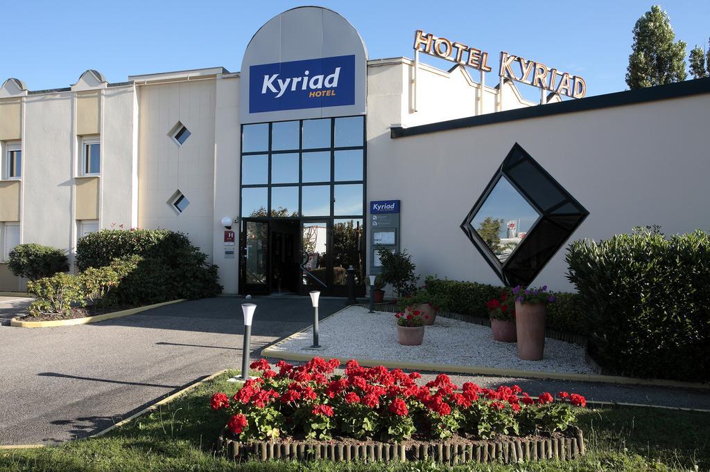Kyriad Limoges Sud - Feytiat Bagian luar foto