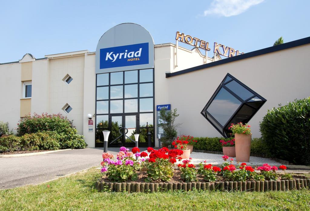 Kyriad Limoges Sud - Feytiat Bagian luar foto